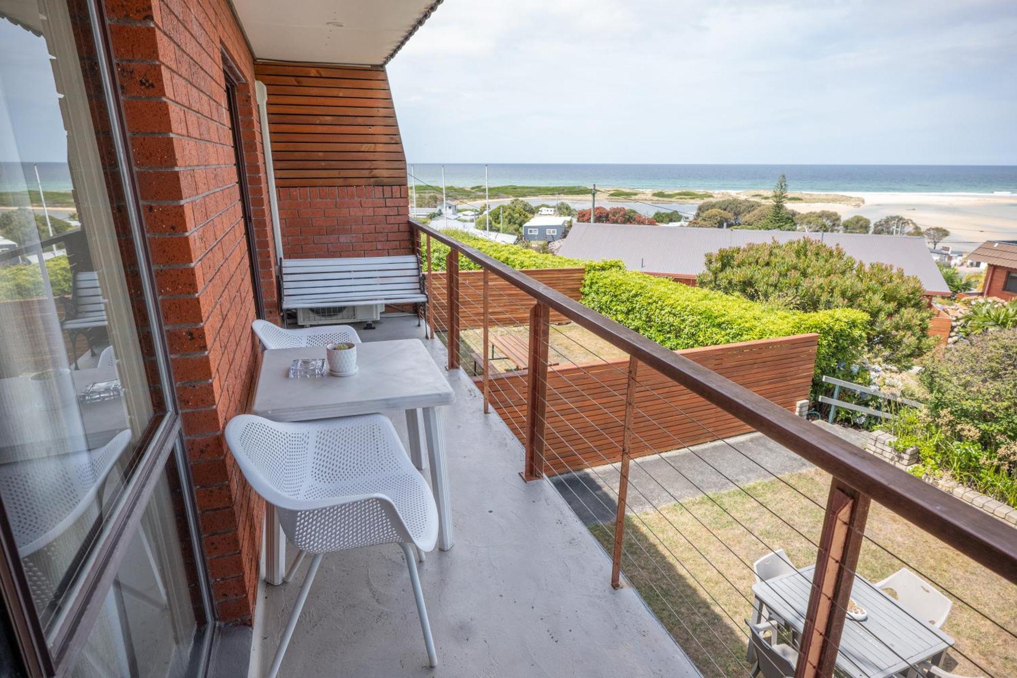 Blue Seas Holiday Villas Scamander Exterior foto
