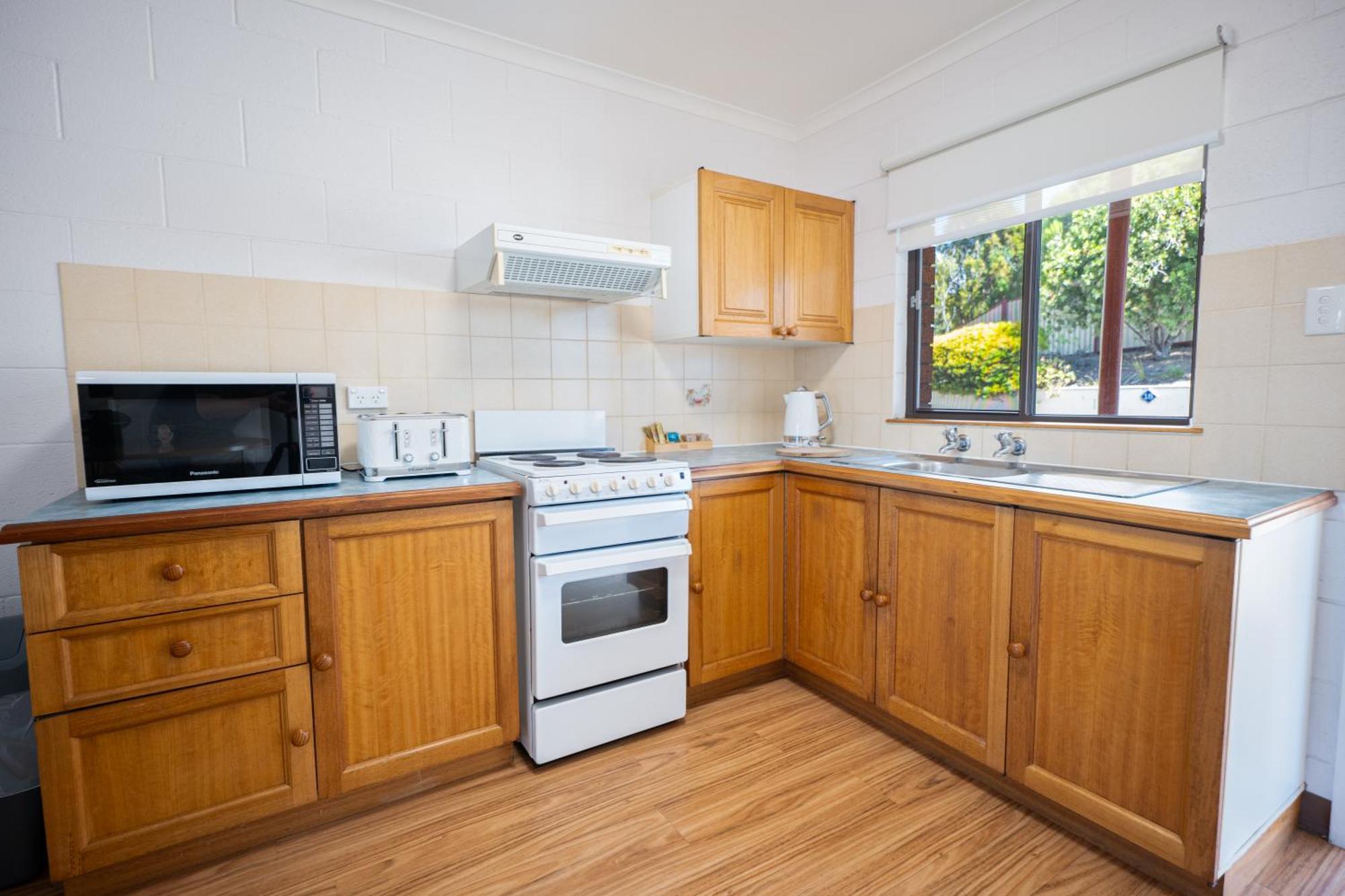 Blue Seas Holiday Villas Scamander Exterior foto